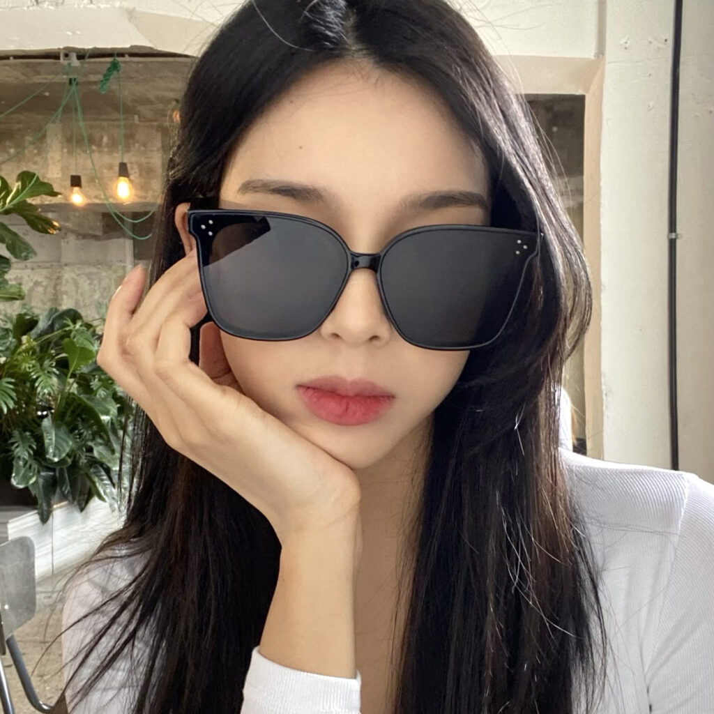다양한 스타일에 어울리는 빅 사이즈 선글라스